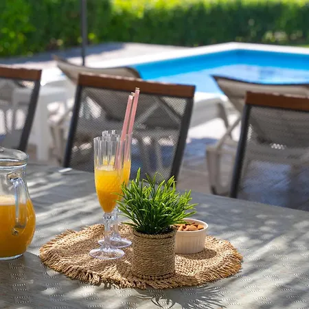 公寓 With Private Pool Near Split